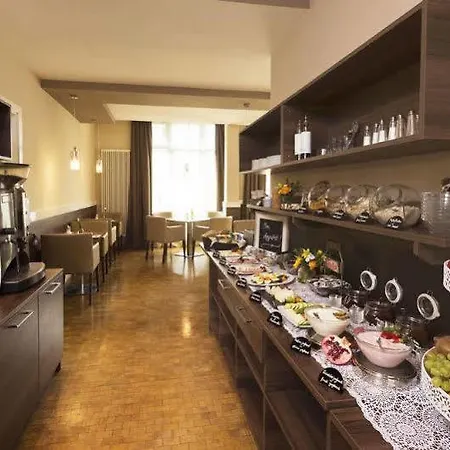 Am Klinikum 3*